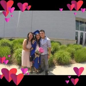 Meet your Posher, Kelly